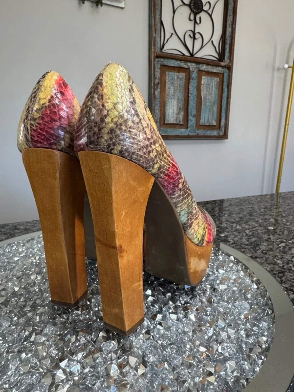 Zigi Soho Yellow Pink Green Multicolor Snakeskin wooden Platform Pumps 8.5 - 9
